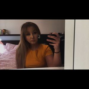 Meet your Posher, Caileigh